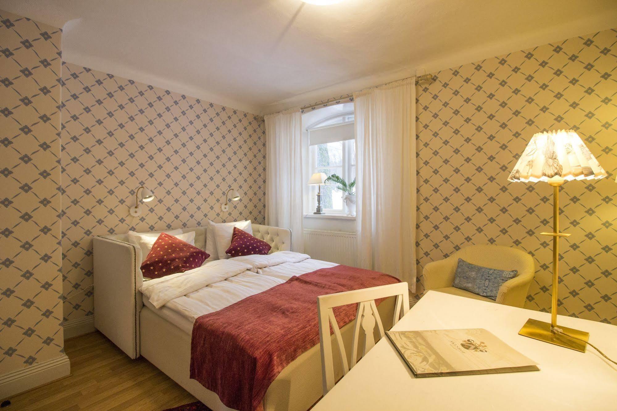 Akeshofs Slott 3*